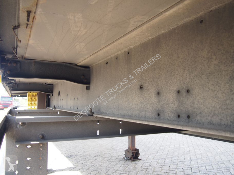 Semitrailer Schmitz Cargobull Closed box