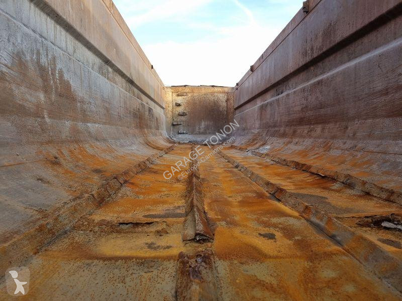 Semitrailer Schmitz Cargobull  BENNE FERRAILLE...