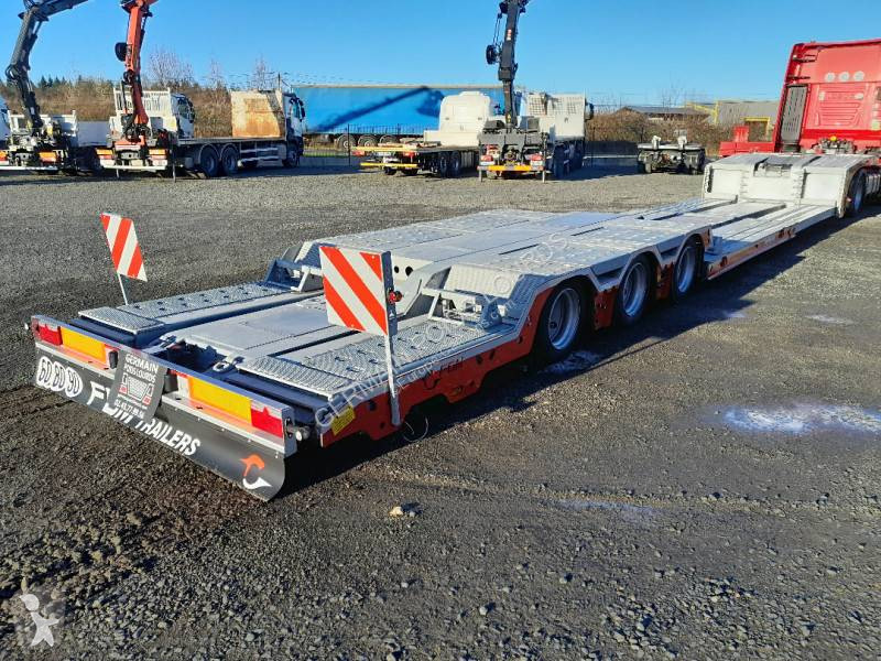 Semitrailer FGM Porte camion 3 essieux