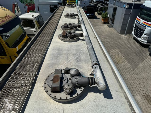 Semi reboque Bolgan Diesel Benzin Tankauflieger...