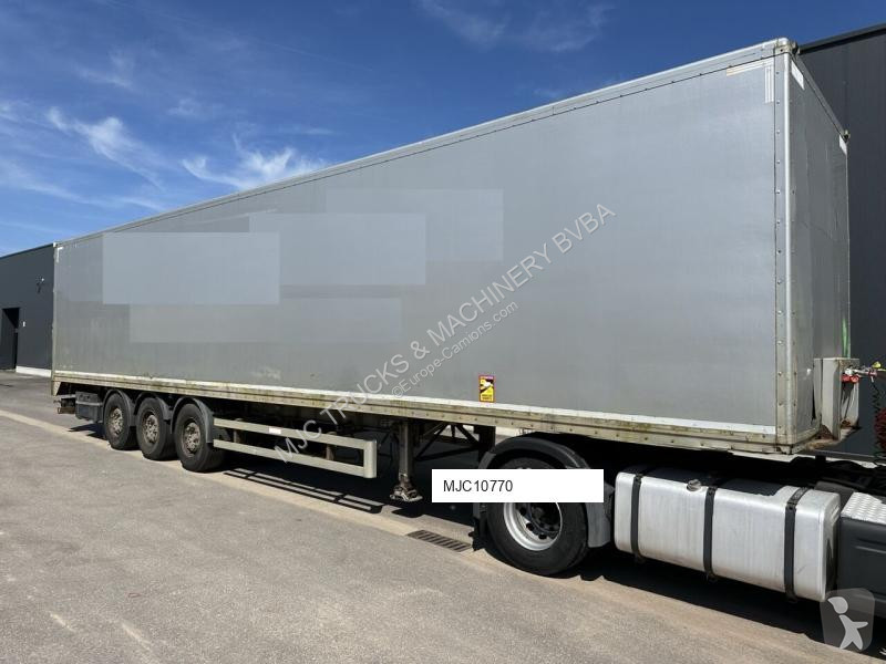 Semitrailer Renders 3 AXLES MB - CLOSED BOX -...