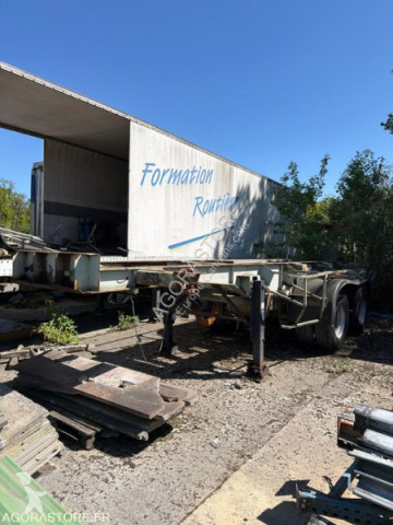 Semirremolque portacontenedores Fruehauf