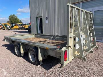 Nosič strojů Ifor Williams GX126