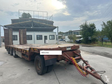 Přívěs nosič strojů CTC