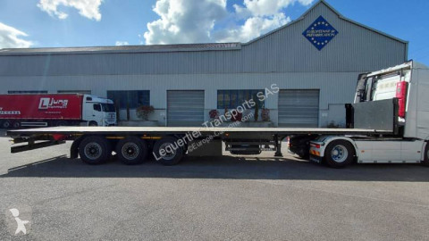 Kögel flatbed semi-trailer