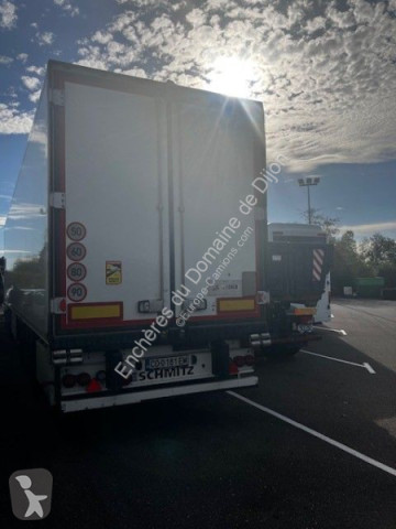 Schmitz Cargobull SKO .Remorque SCHMITZ CARGOBULL 24 semi-trailer