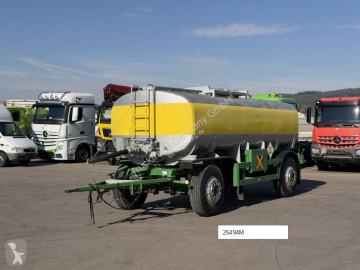 Oil/fuel tanker trailer