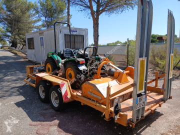 Bineau heavy equipment transport trailer