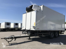 Ремарке Schmitz Cargobull Zentralachsanhänger Tiefkühler Standard Ladebordwand хладилно втора употреба