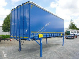 Caisse rideaux coulissants Krone Heck mit Portaltüren