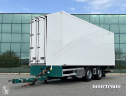 Renders VEDECAR WIPKAR DOORLADER LAADKLEP ZEER MOOI CHASSIS 780 x 250 x 275 CM TOP STAAT WIPKAR Anhänger gebrauchter Kühlkoffer Einheits-Temperaturzone