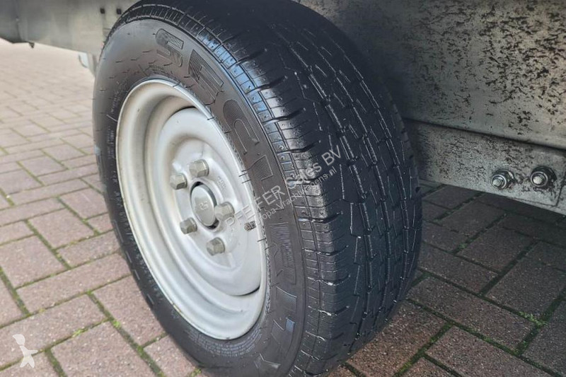 مقطورة Saris C2700 2 Axel Trailer, Maximum...