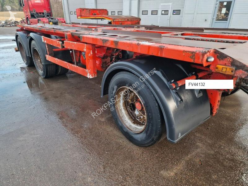 مقطورة Kel-Berg Roll-off
