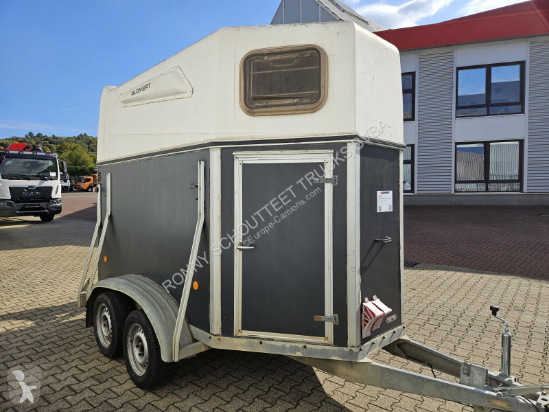 مقطورة Blomert T2BPA Pferdeanhänger T2BPA...
