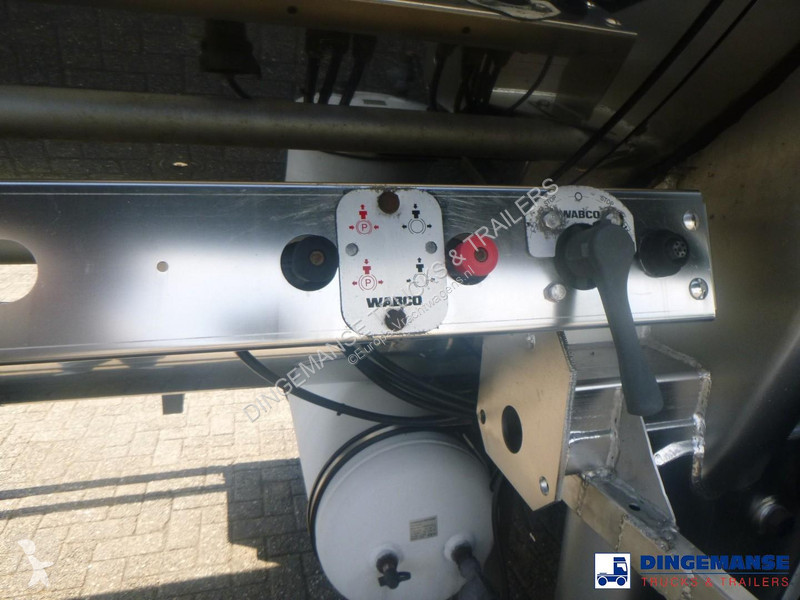 مقطورة Feldbinder Food tank inox 39 m3 / 3 comp