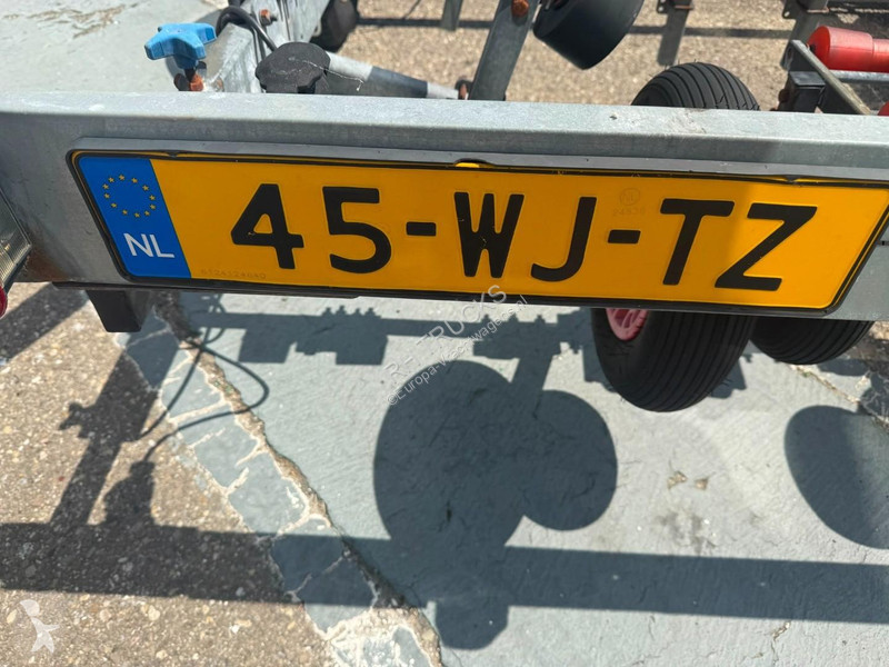 مقطورة  N/A X 3000 Botentrailer met Rollen