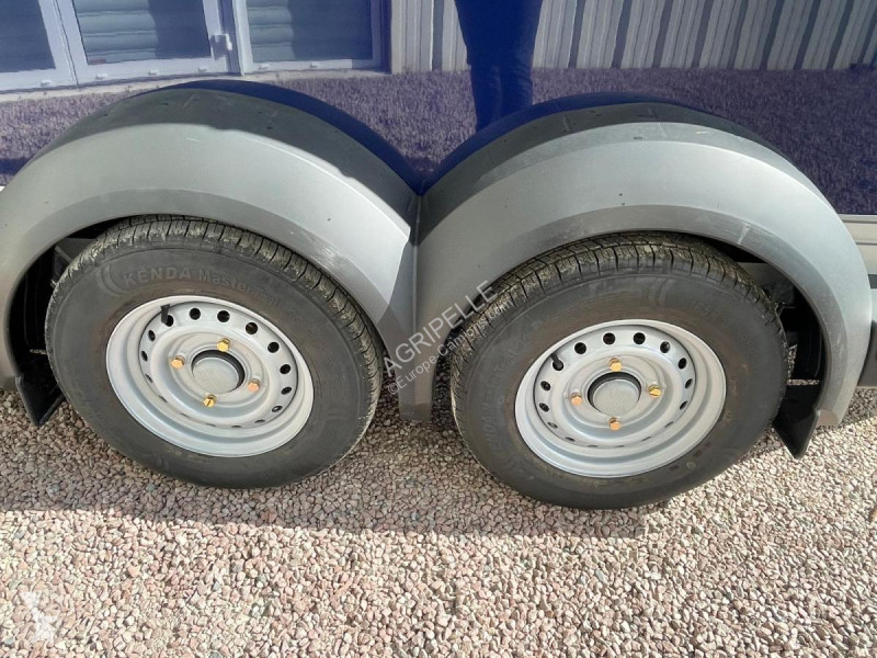 Remolque Ifor Williams  HB511