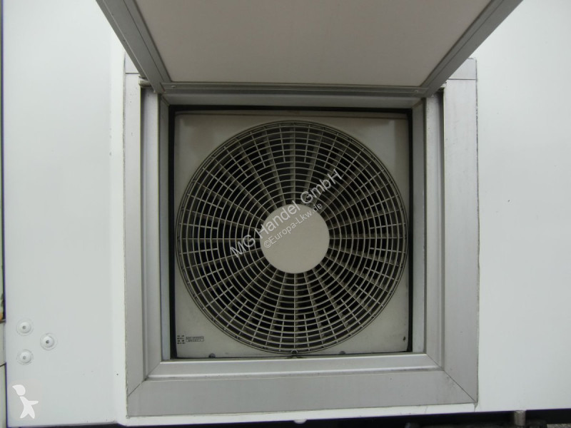 Attrezzature automezzi pesanti Krone...