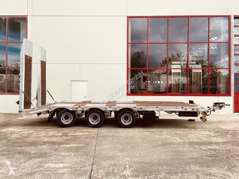 Reboque  TT 31  31 t Tridem- Tieflader 3 Achs,...