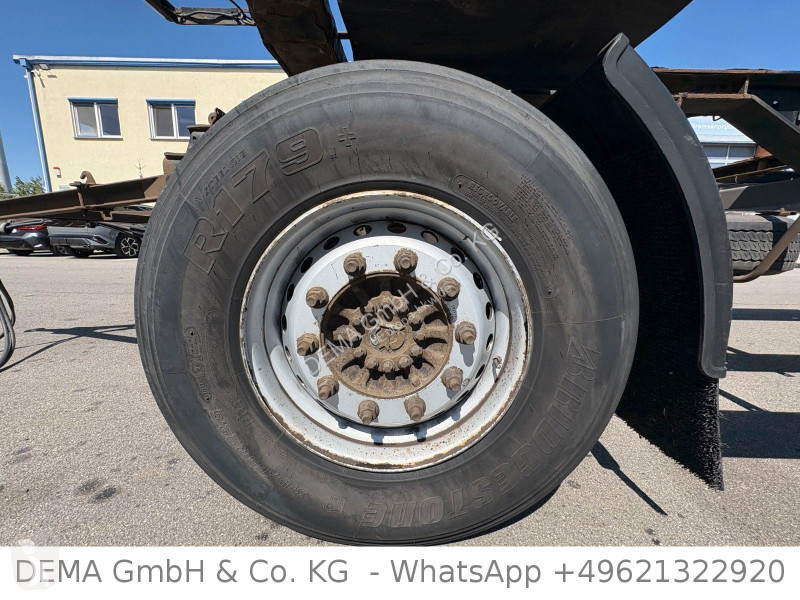 مقطورة Krone...