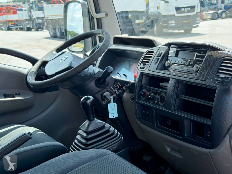 مقطورة Nissan NT 400 35.12 * KIPPER 3,10m *...
