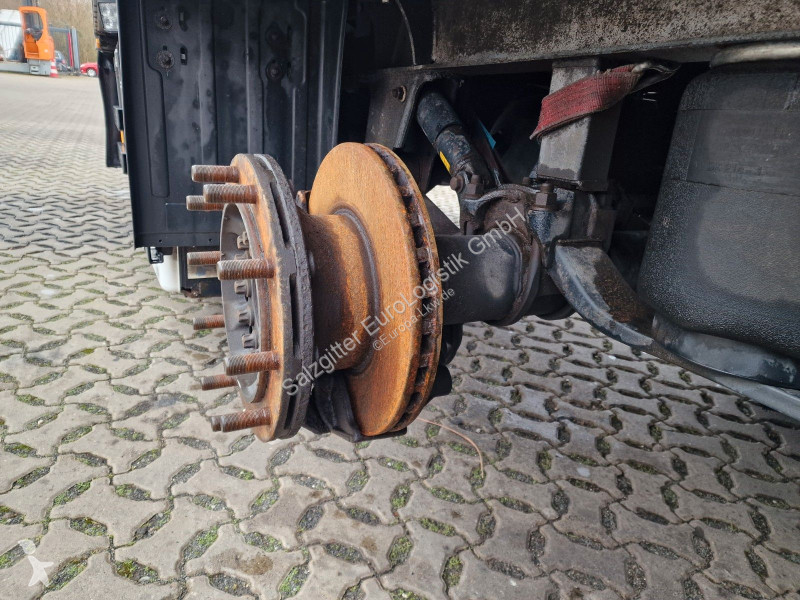 مقطورة Schmitz Cargobull 18 / Ladebordwand