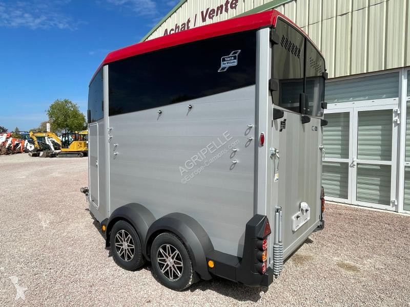 Remolque Ifor Williams  HBX511