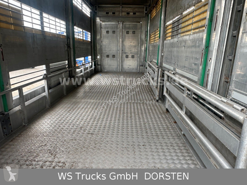 KABA 3 Stock  Hubdach Viehanhänger trailer