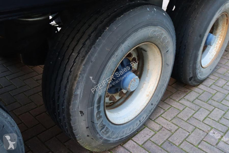 Полуремарке Groenewegen DRO-12-27 3 Axle...