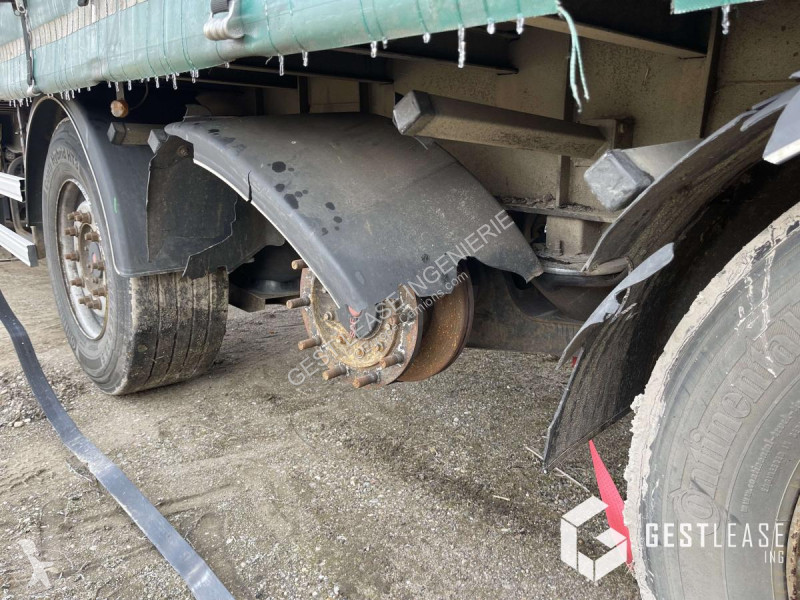 Semitrailer Fruehauf  Rideaux coulissants 3...