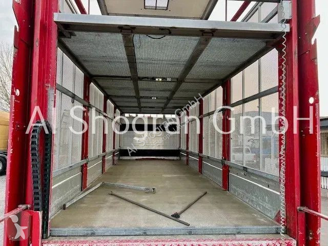 Remorque  2 x Achsen PBW / Geflügeltransport
