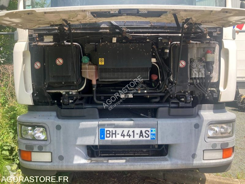 Camion MAN 18.244