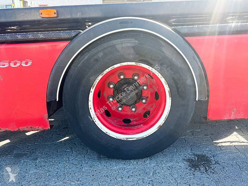 مقطورة  Transfer trailer / Abrollzentralanhänger