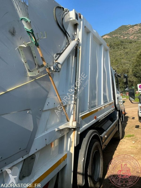 Vägmaskiner Mercedes ATEGO