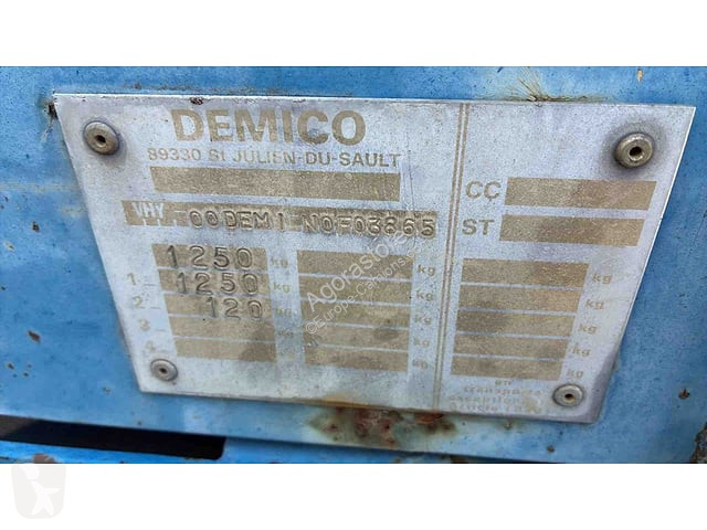 Remorca Demico