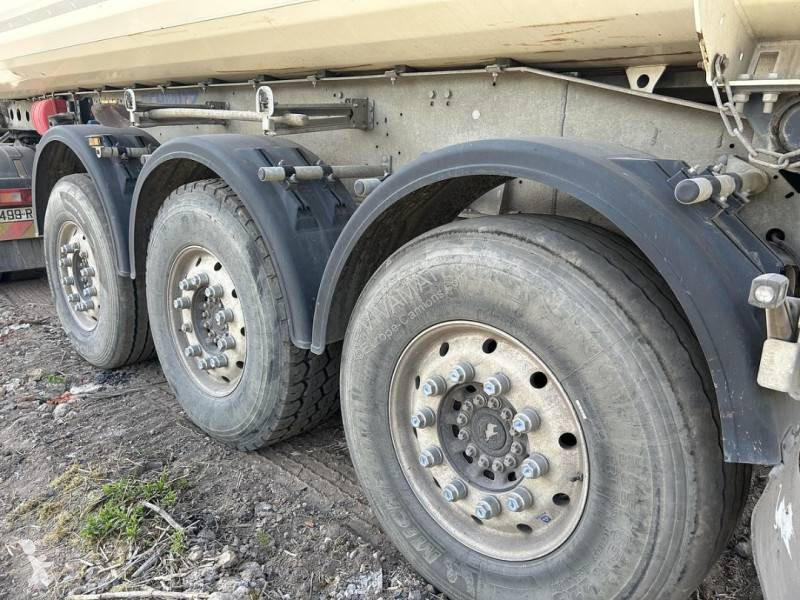 Semitrailer Schmitz Cargobull 39 Tons