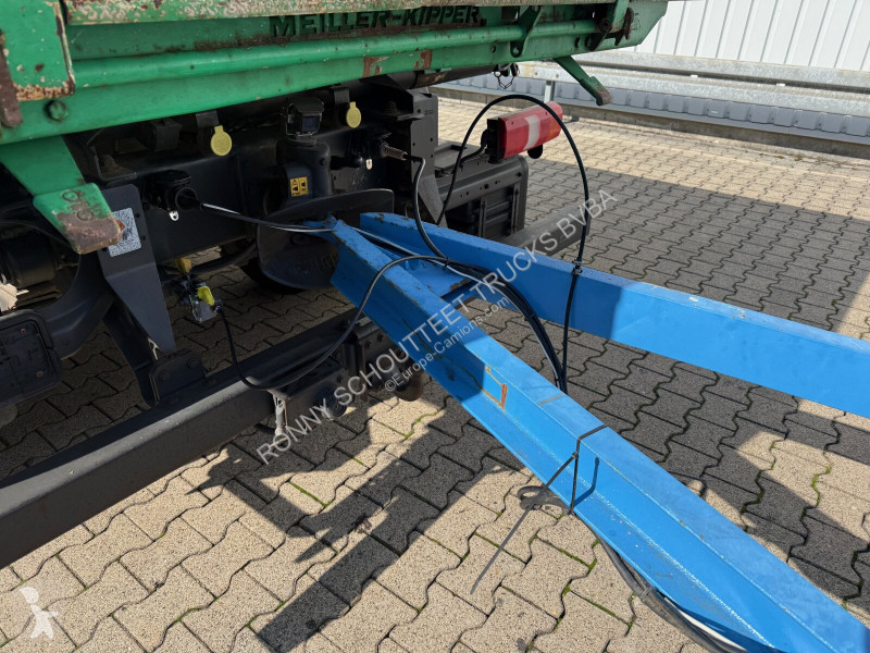 مقطورة  Scorpion 3-Achs Tiefladeanhänger...