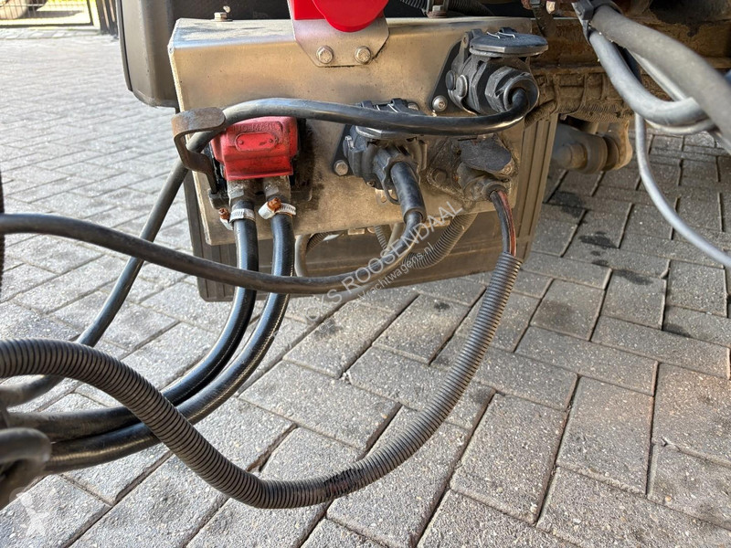 مقطورة Burg M-2-18 + TRS COOLING + LOADLIFT