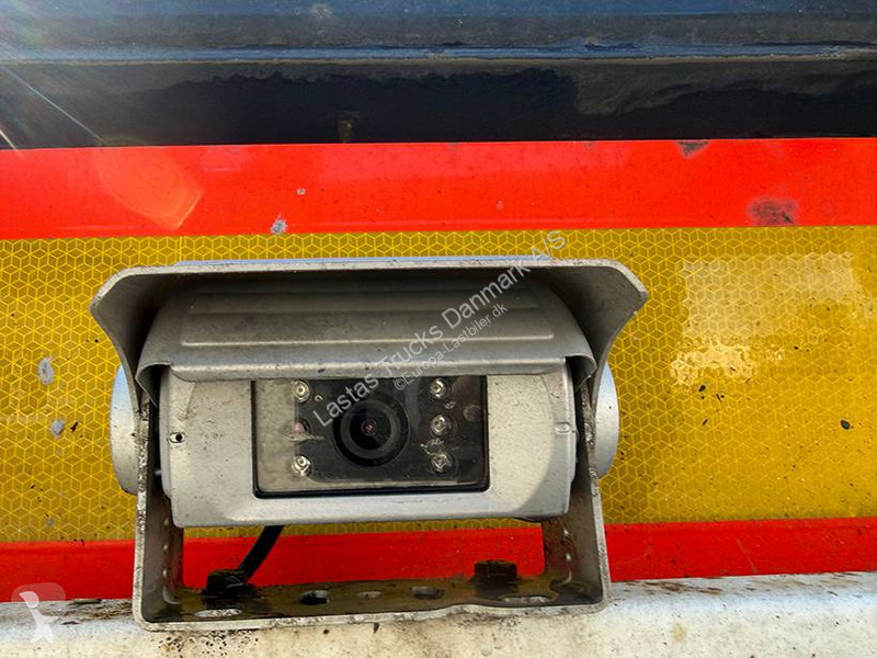 مقطورة  Transfer trailer / Abrollzentralanhänger