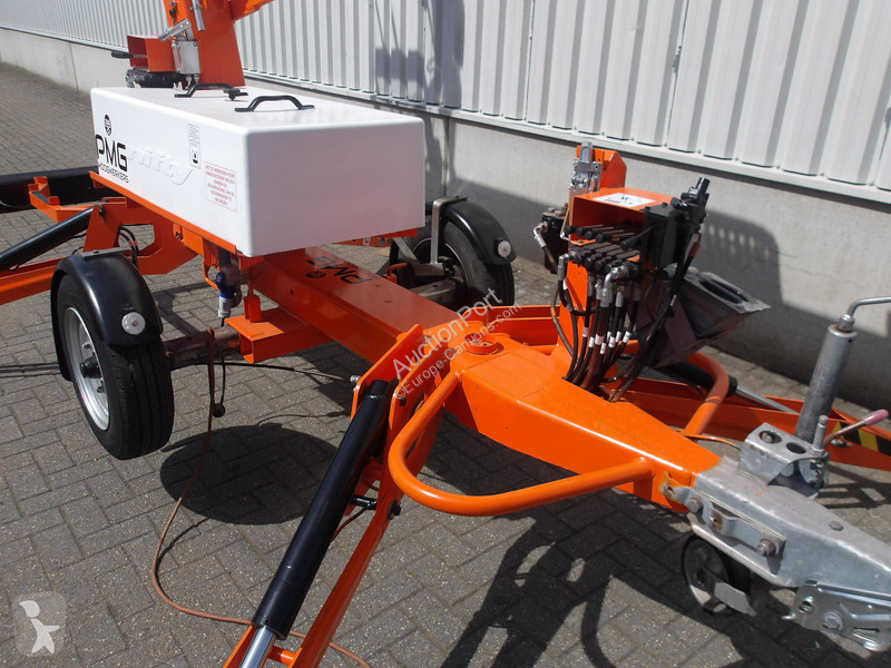 مقطورة Niftylift 120TAC