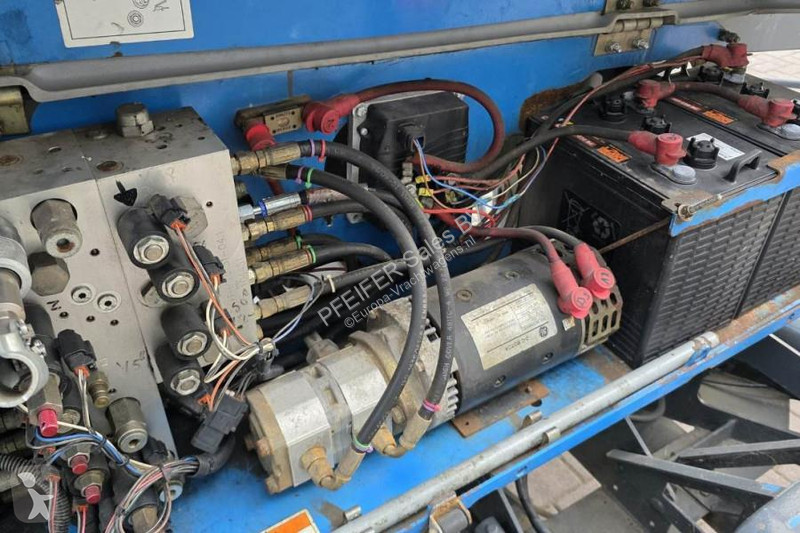 Genie TZ50 Hybrid, 17m Working Height, 9m...