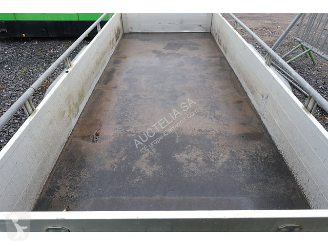 Saris SA2000 trailer