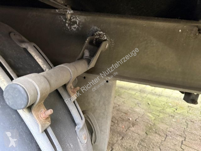 Aanhanger  Clausing,Brandschaden bed. Fahrbe