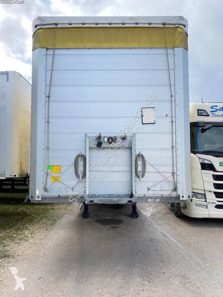 نصف مقطورة Schmitz Cargobull