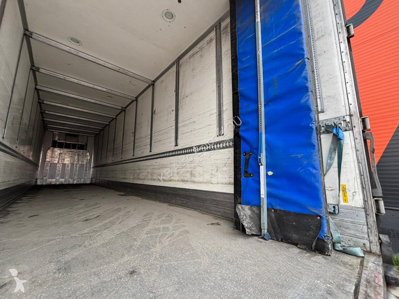 مقطورة  WH4-38-125CFM SAF AXLES
