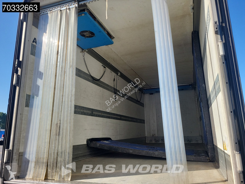 Прицеп Schmitz Cargobull SCB*D2 2 axles Tail gate