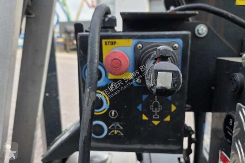 Genie TZ50 Hybrid, 17m Working Height, 9m...