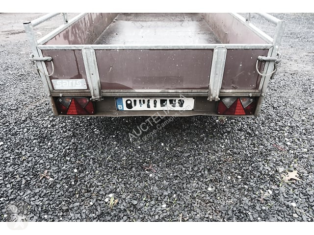Saris SA2000A trailer