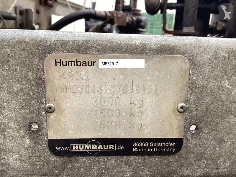 Humbaur HUT3000 trailer