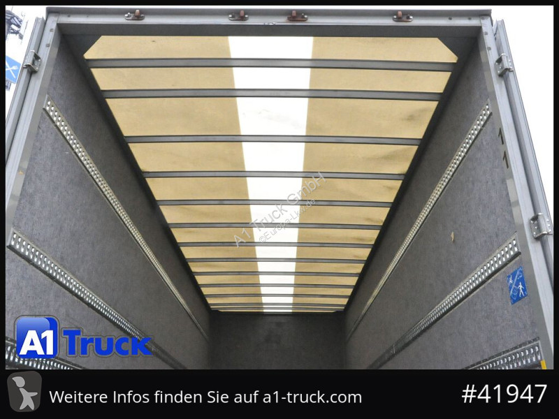 7,45, Möbelkoffer, Lichtband, Filzwände,...